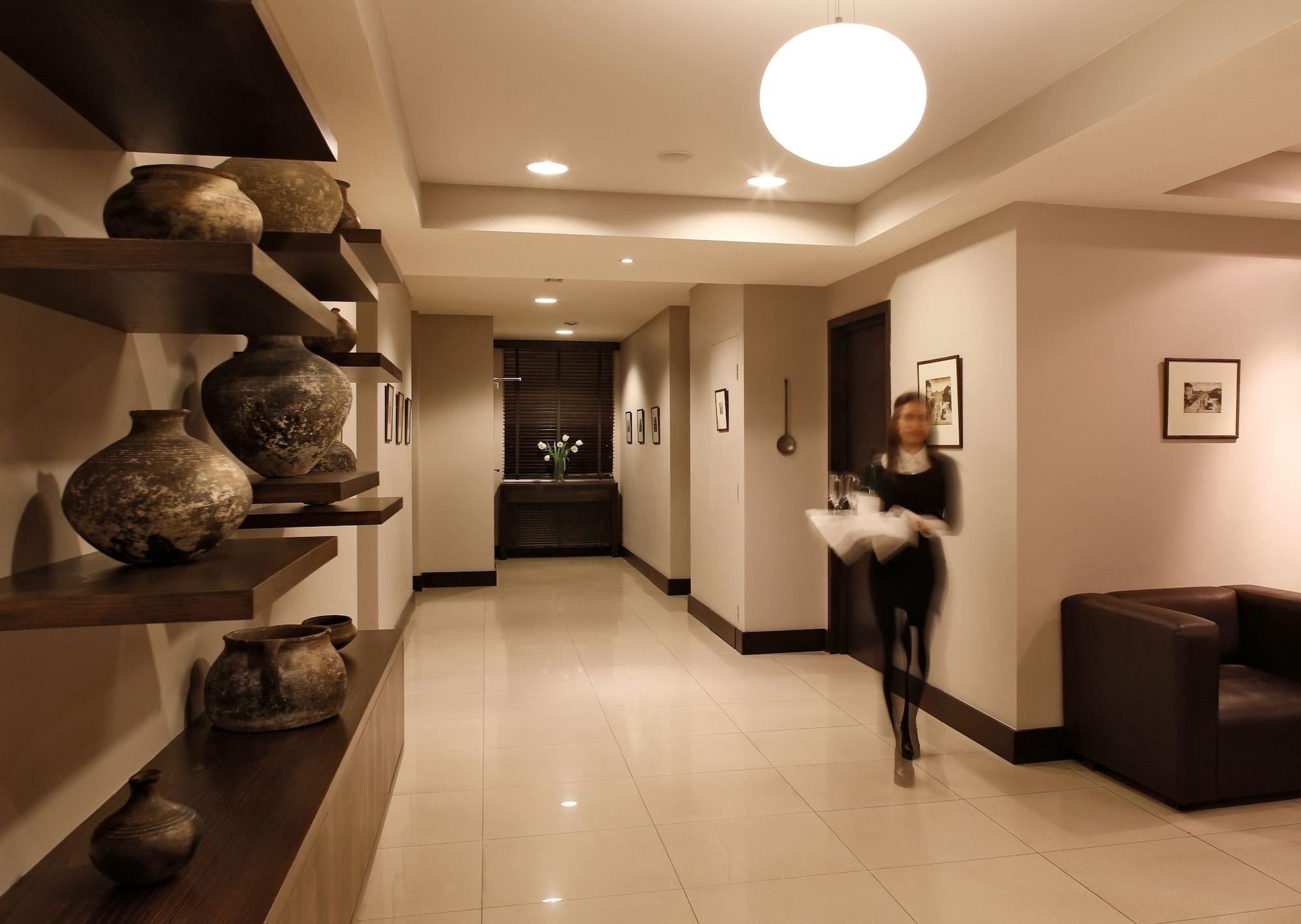 Hotel Meg Yerevan Exterior photo